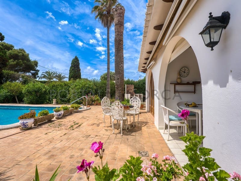 2 bedroom Villa for sale in Trebaluger with pool garage - € 699,000 (Ref: 9839358)