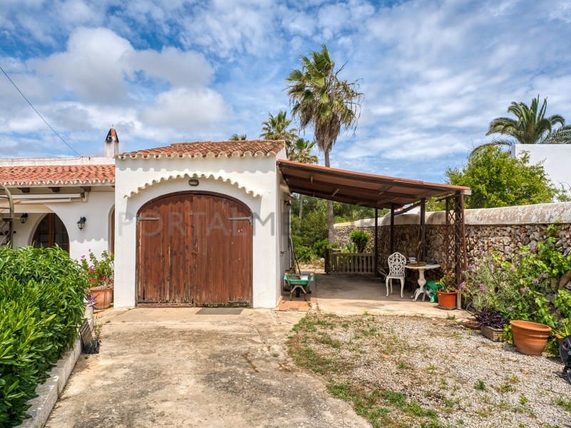 2 bedroom Villa for sale in Trebaluger with pool garage - € 699,000 (Ref: 9839358)