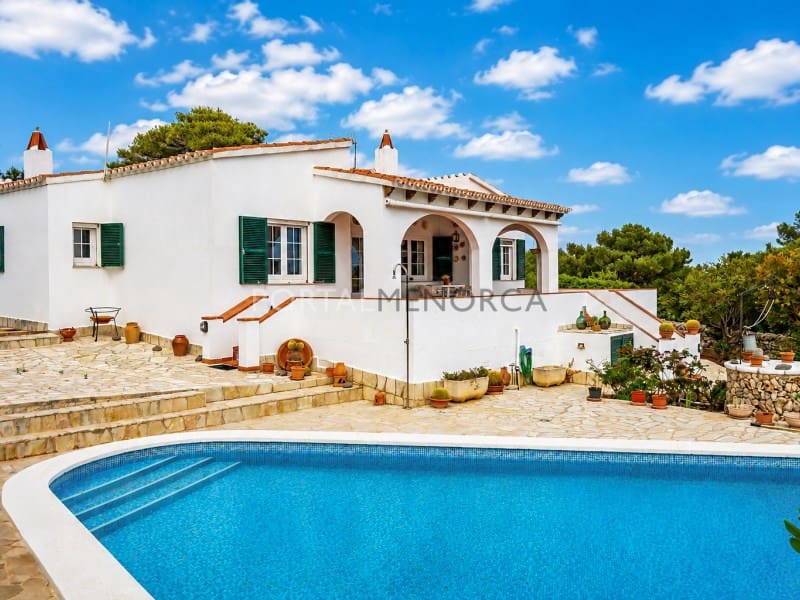 4 bedroom Villa for sale in Binibeca - € 745,000 (Ref: 9849499)