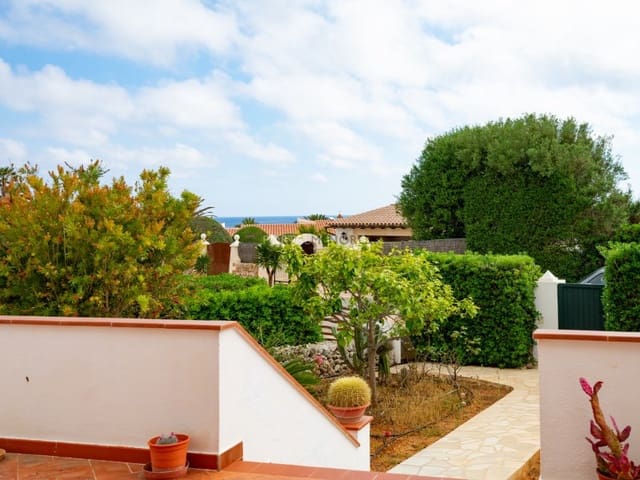 4 soveværelse Villa til salg i Binibeca, San Luis / Sant Lluís - € 745.000 (Ref: 9849499)