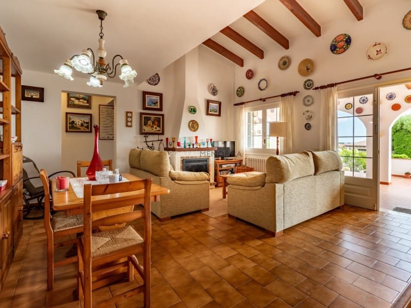 4 bedroom Villa for sale in Binibeca - € 745,000 (Ref: 9849499)