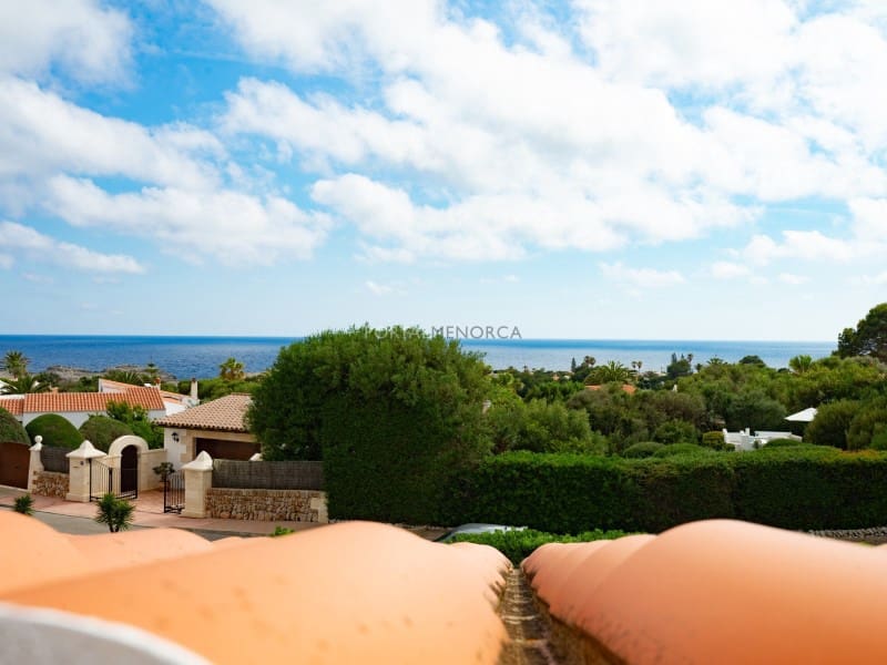 4 bedroom Villa for sale in Binibeca - € 745,000 (Ref: 9849499)
