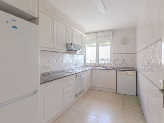 3 soveværelse Lejlighed til salg i Mahón / Maó - € 350.000 (Ref: 9855352)