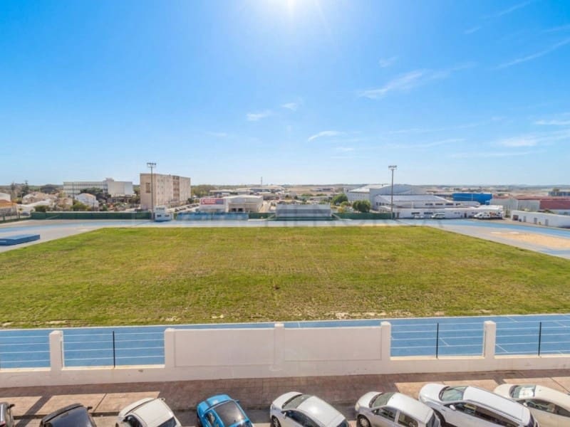 3 soveværelse Lejlighed til salg i Mahon / Mao - € 350.000 (Ref: 9855352)