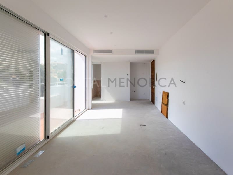 4 slaapkamer Villa te koop in Cala Llonga met zwembad - € 1.248.000 (Ref: 9859884)