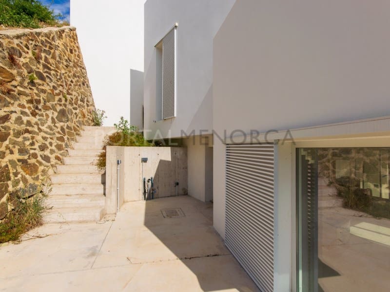 4 slaapkamer Villa te koop in Cala Llonga met zwembad - € 1.248.000 (Ref: 9859884)