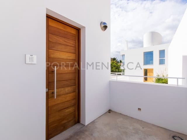 4 sypialnia Willa na sprzedaż w Cala Llonga, Mahón / Maó z basenem - 1 248 000 € (Ref: 9859885)
