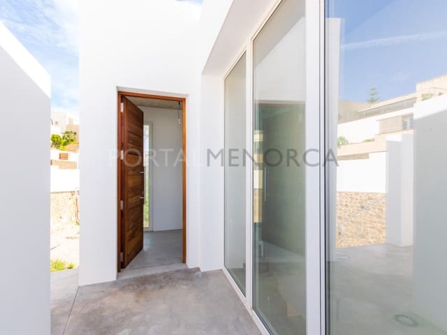 4 sypialnia Willa na sprzedaż w Cala Llonga, Mahón / Maó z basenem - 1 248 000 € (Ref: 9859885)