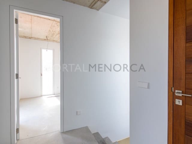 4 sypialnia Willa na sprzedaż w Cala Llonga, Mahón / Maó z basenem - 1 248 000 € (Ref: 9859885)
