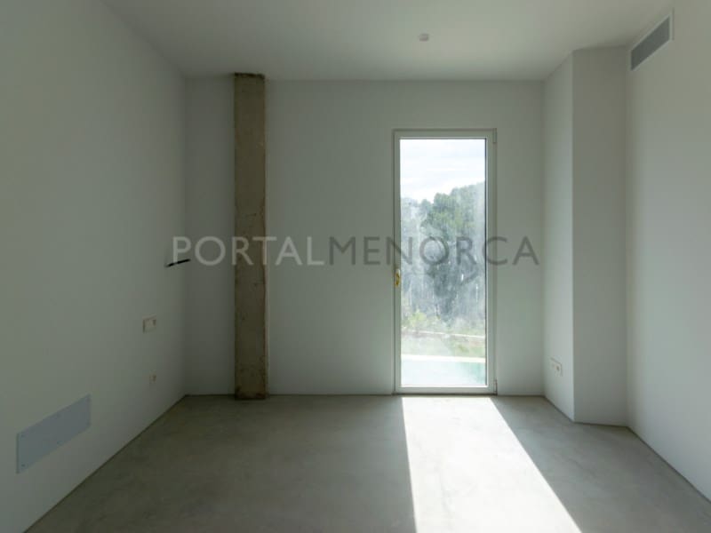 4 slaapkamer Villa te koop in Cala Llonga met zwembad - € 1.248.000 (Ref: 9859885)