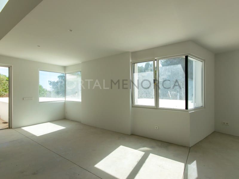 4 slaapkamer Villa te koop in Cala Llonga met zwembad - € 1.248.000 (Ref: 9859885)