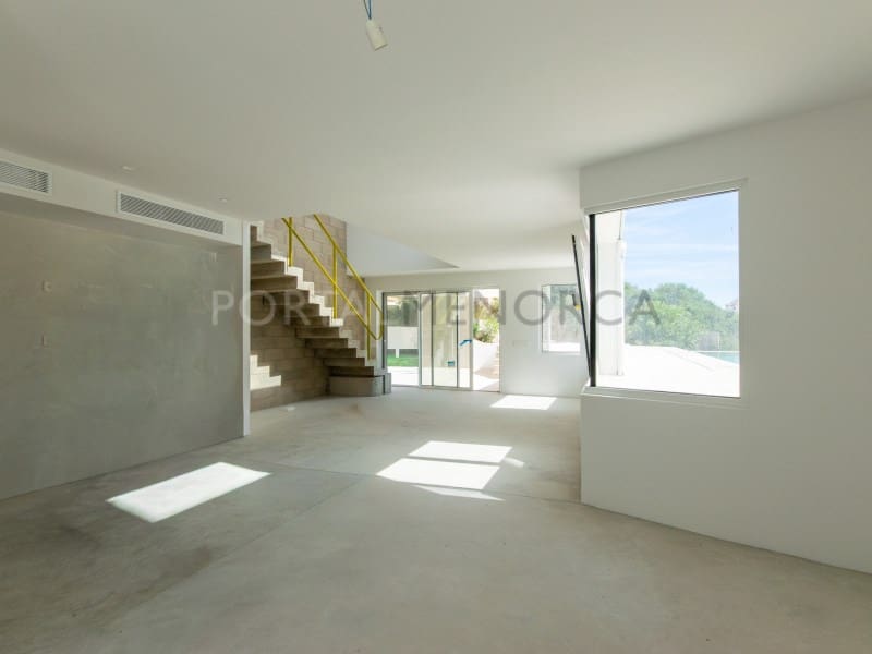 4 slaapkamer Villa te koop in Cala Llonga met zwembad - € 1.248.000 (Ref: 9859885)