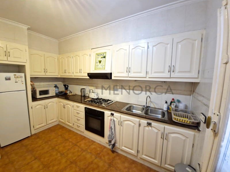 3 bedroom Flat for sale in Es Castell - € 370,000 (Ref: 9859888)