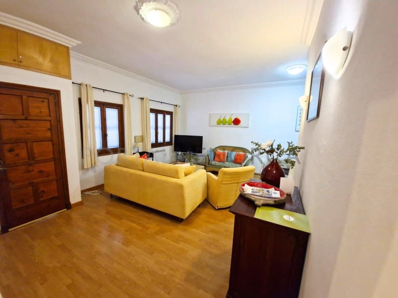 3 bedroom Flat for sale in Es Castell - € 370,000 (Ref: 9859888)
