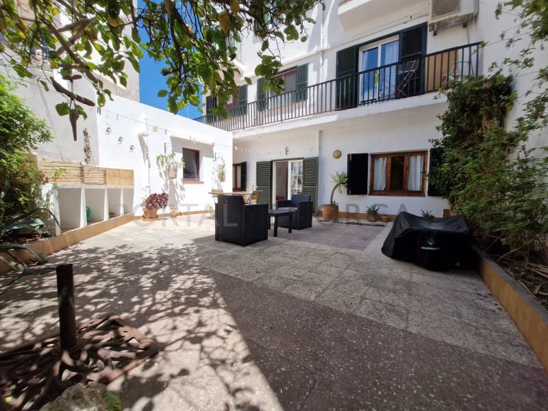 3 bedroom Flat for sale in Es Castell - € 370,000 (Ref: 9859888)