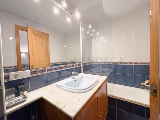 4 chambre Appartement à vendre à Mahón / Maó - 620 000 € (Ref: 9880790)