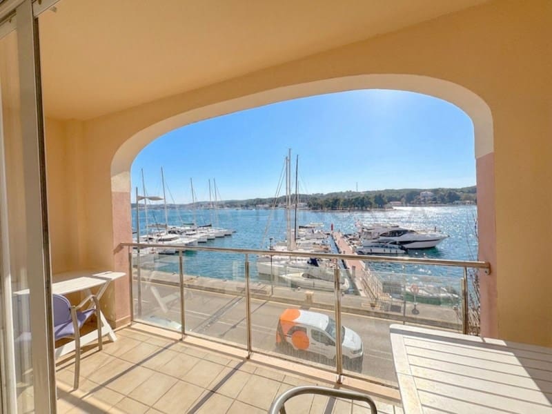 4 bedroom Flat for sale in Mahon / Mao - € 620,000 (Ref: 9880790)