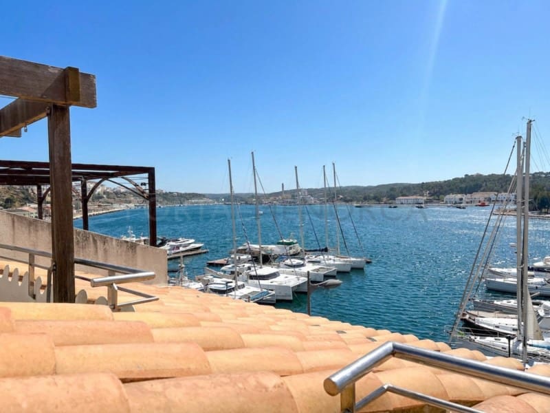 4 bedroom Flat for sale in Mahon / Mao - € 620,000 (Ref: 9880790)