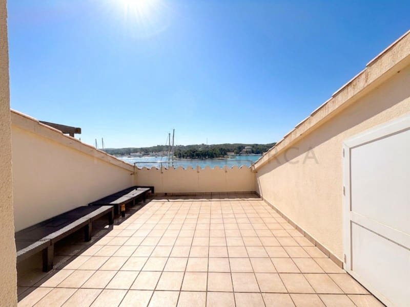 4 bedroom Flat for sale in Mahon / Mao - € 620,000 (Ref: 9880790)