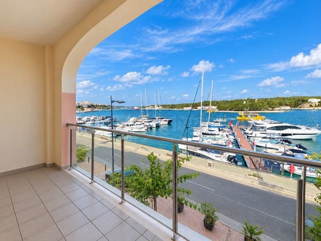4 Zimmer Wohnung zu verkaufen in Mahón / Maó - 620.000 € (Ref: 9880790)