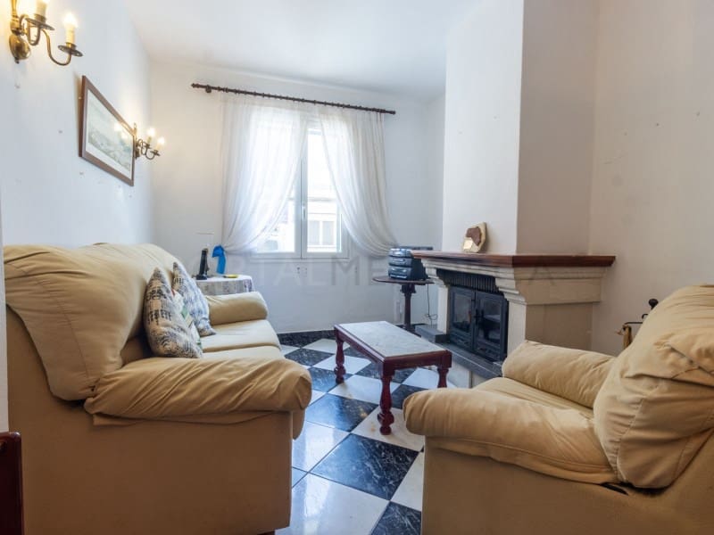 2 bedroom Townhouse for sale in Es Castell - € 399,000 (Ref: 9880791)