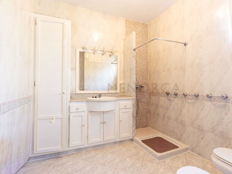 2 bedroom Townhouse for sale in Es Castell - € 399,000 (Ref: 9880791)