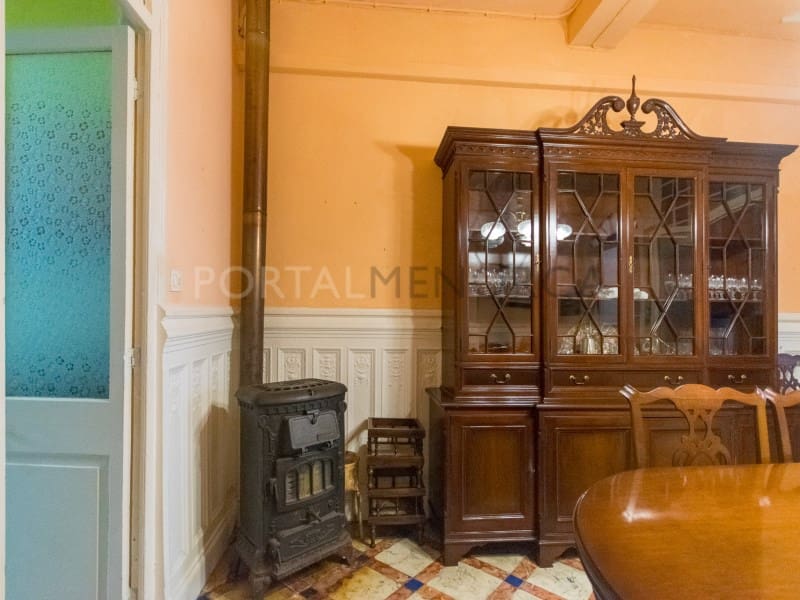 4 slaapkamer Huis te koop in Mahon / Mao - € 640.000 (Ref: 9887985)