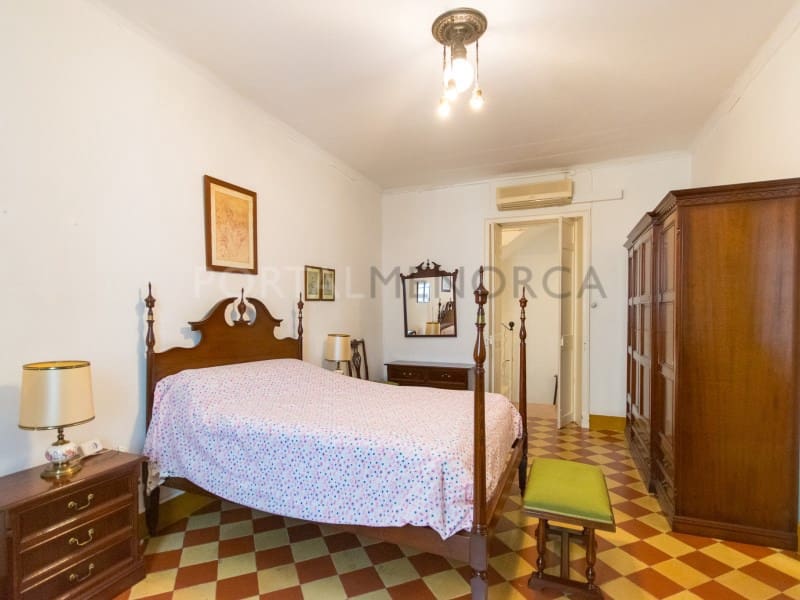 4 slaapkamer Huis te koop in Mahon / Mao - € 640.000 (Ref: 9887985)