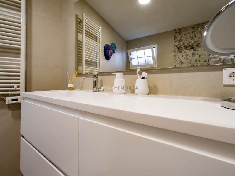 2 bedroom Flat for sale in Mahon / Mao - € 290,000 (Ref: 9890076)