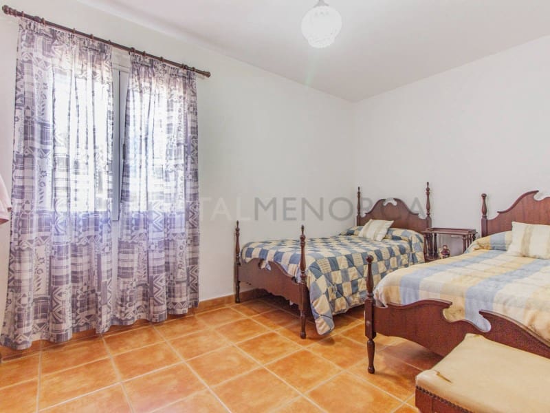 6 chambre Finca/Maison de Campagne à vendre à San Luis / Sant Lluis avec piscine garage - 950 000 € (Ref: 9890078)