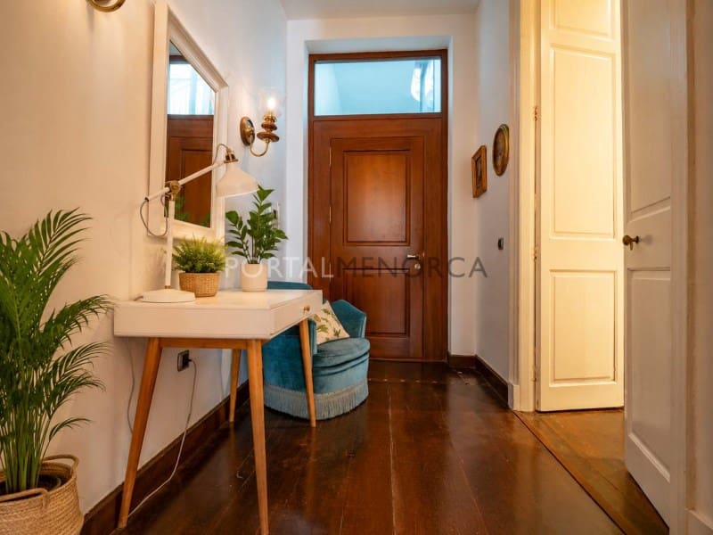 2 sovrum Lägenhet till salu i Mahon / Mao - 450 000 € (Ref: 9892459)