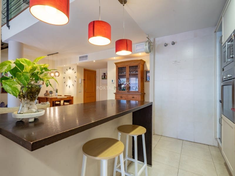 3 makuuhuone Asunto myytävänä paikassa Es Castell - 420 000 € (Ref: 9904291)