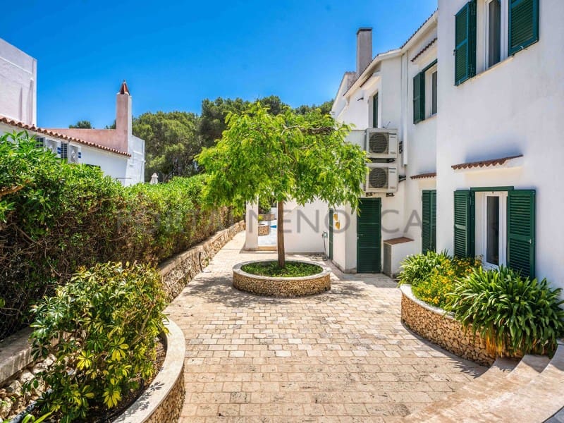 6 Zimmer Villa zu verkaufen in Cala Galdana mit Pool - 895.000 € (Ref: 9912826)