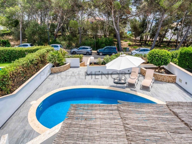 6 Zimmer Villa zu verkaufen in Cala Galdana mit Pool - 895.000 € (Ref: 9912826)
