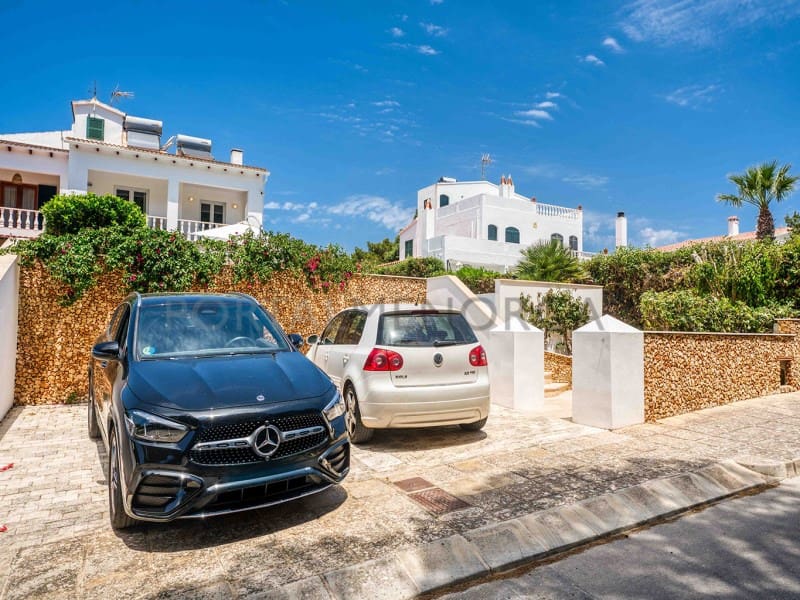 6 Zimmer Villa zu verkaufen in Cala Galdana mit Pool - 895.000 € (Ref: 9912826)