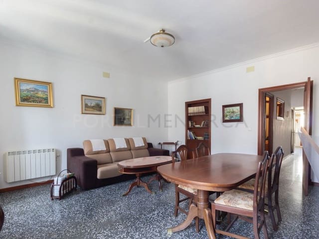 5 chambre Maison de Ville à vendre à Mahón / Maó - 355 000 € (Ref: 9915934)