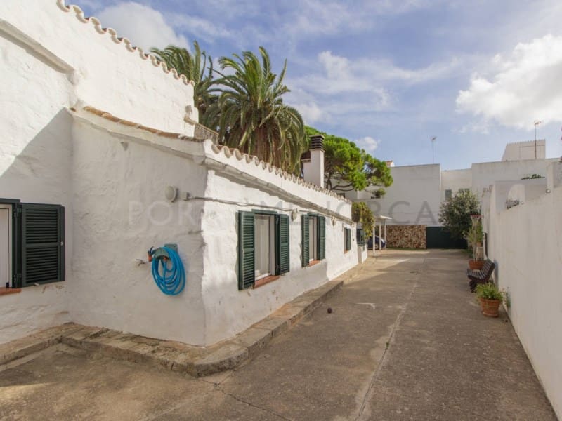 4 bedroom Semi-detached Villa for sale in San Luis / Sant Lluis with garage - € 590,000 (Ref: 9924337)