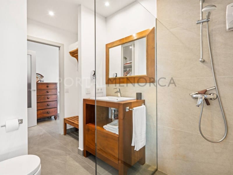 5 bedroom Villa for sale in Cala Blanca with garage - € 2,500,000 (Ref: 9930538)
