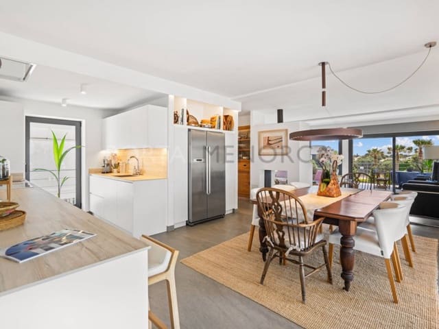 5 soverom Villa til salgs i Cala Blanca, Ciutadella de Menorca med garasje - € 2 500 000 (Ref: 9930538)