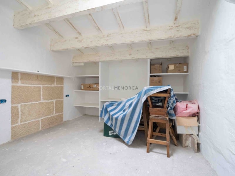 5 bedroom Finca/Country House for sale in Es Canutells - € 820,000 (Ref: 9936097)