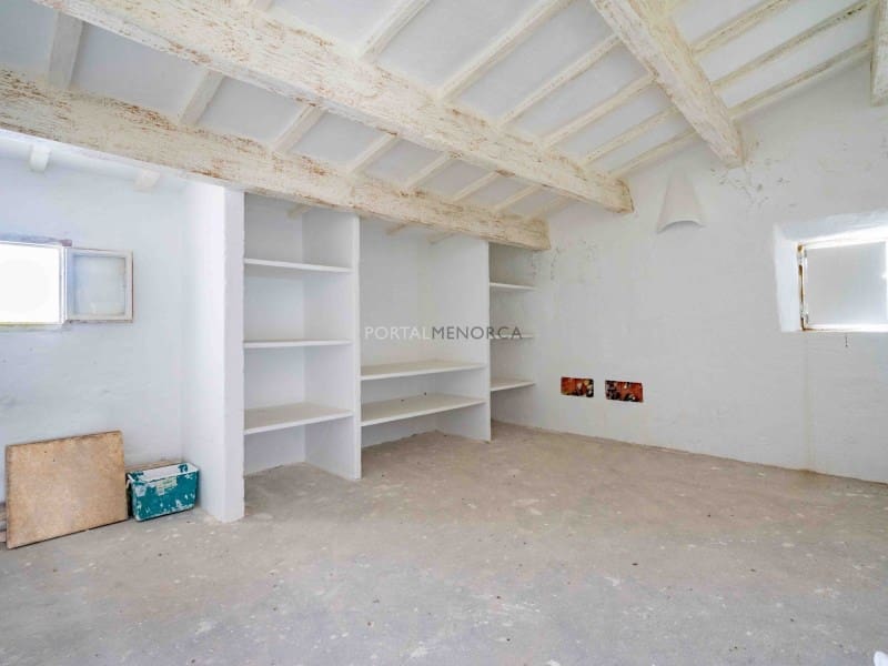 5 bedroom Finca/Country House for sale in Es Canutells - € 820,000 (Ref: 9936097)