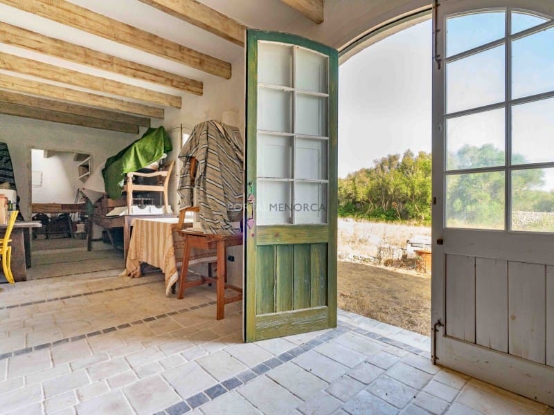 5 bedroom Finca/Country House for sale in Es Canutells - € 820,000 (Ref: 9936097)