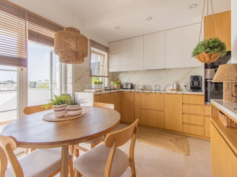 3 bedroom Penthouse for sale in Mahon / Mao with garage - € 700,000 (Ref: 9937883)