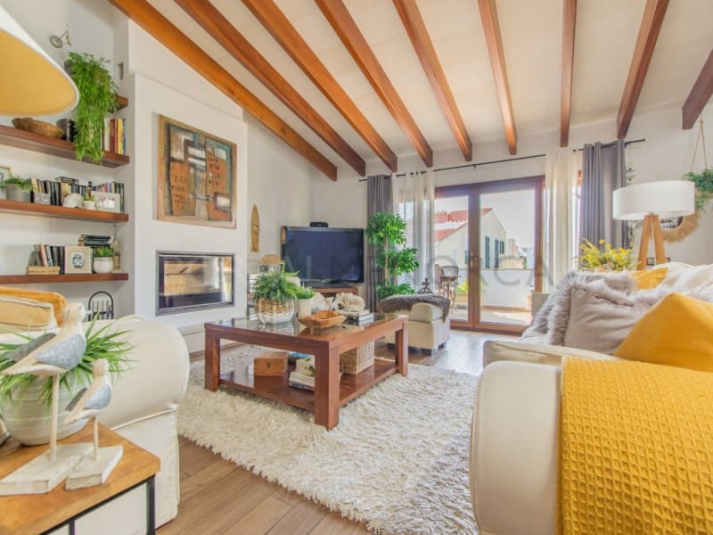 3 bedroom Penthouse for sale in Mahon / Mao with garage - € 700,000 (Ref: 9937883)