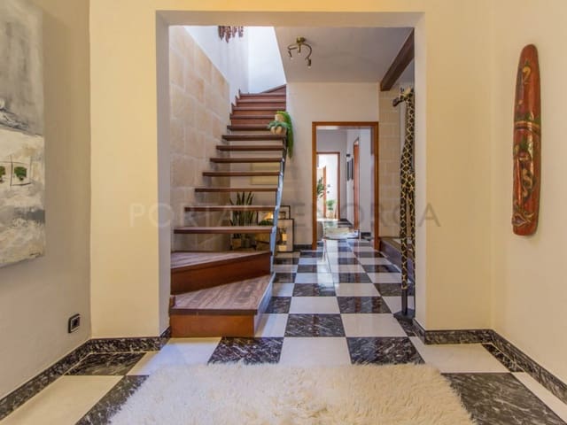 3 Zimmer Penthouse zu verkaufen in Mahón / Maó mit Garage - 700.000 € (Ref: 9937883)