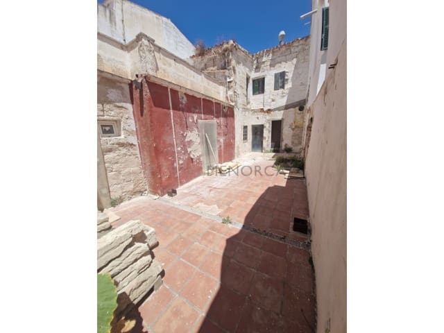 4 chambre Maison de Ville à vendre à Es Castell - 299 000 € (Ref: 9942047)