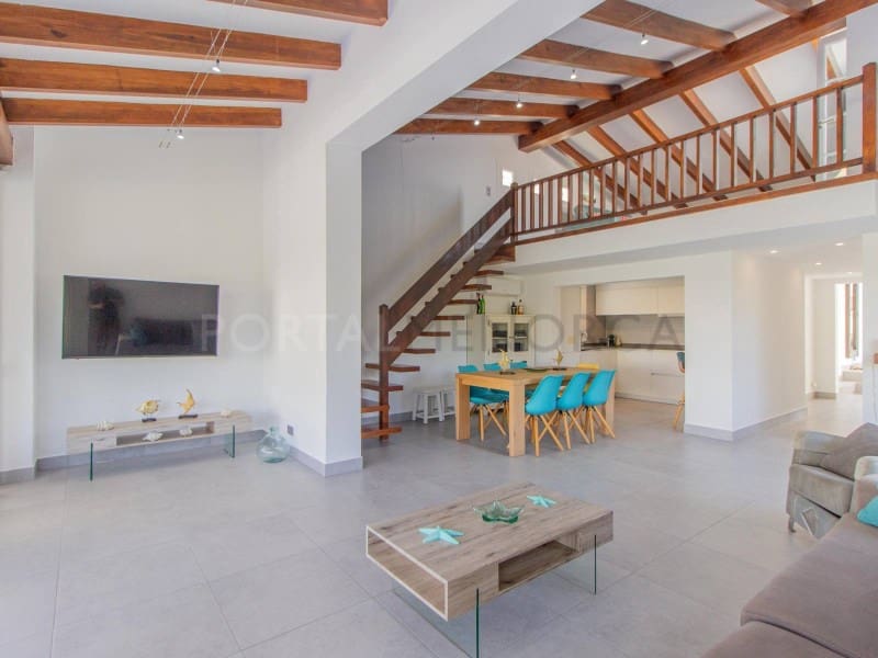 5 bedroom Villa for sale in San Luis / Sant Lluis with pool - € 1,990,000 (Ref: 9942048)