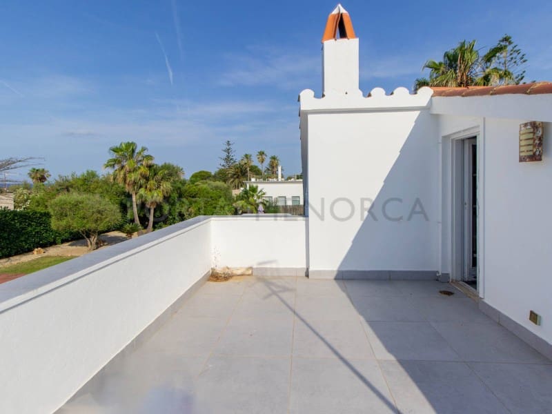 5 bedroom Villa for sale in San Luis / Sant Lluis with pool - € 1,990,000 (Ref: 9942048)