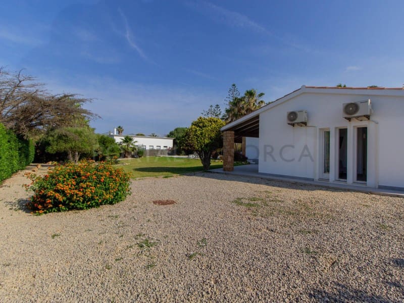 5 bedroom Villa for sale in San Luis / Sant Lluis with pool - € 1,990,000 (Ref: 9942048)