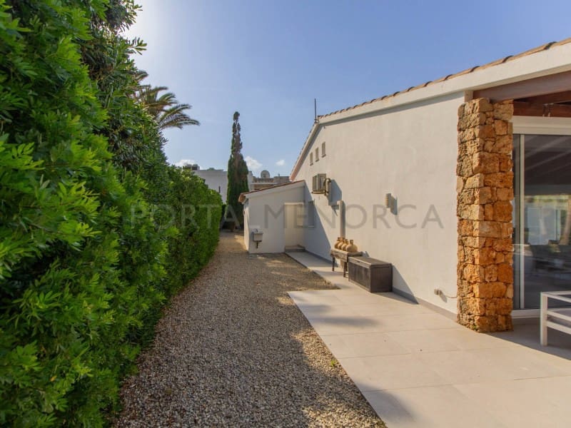 5 bedroom Villa for sale in San Luis / Sant Lluis with pool - € 1,990,000 (Ref: 9942048)